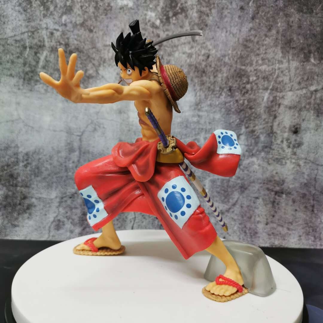 Figurin One Piece